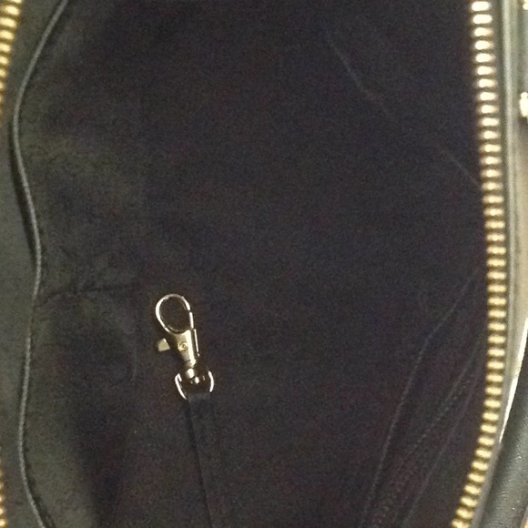 Michael Kors Cindy Leather Satchel Bag - Picture 5 of 8